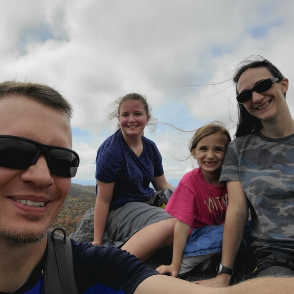 Meet your Posher, Jeffrey - Picture 9 of 15